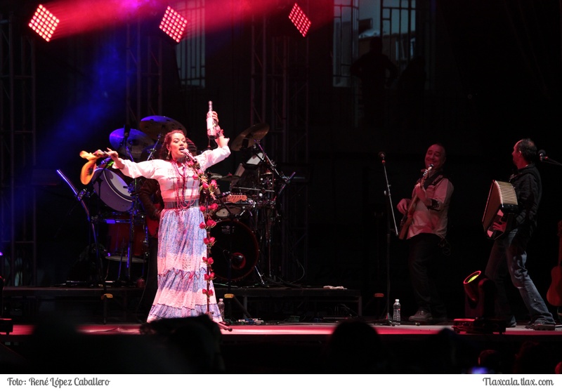 Lila Downs en la feria de Apizaco 2016 - Foto