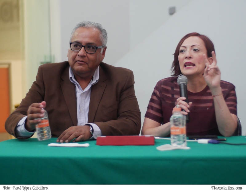 Platica el archivo desde la fototeca nacional - Foto