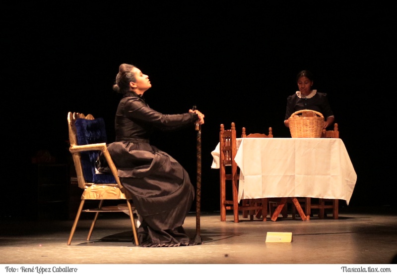 Obra de teatro &quot;La casa de Abad&quot; XI muestral estatal de teatro - Foto