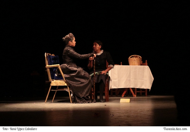 Obra de teatro &quot;La casa de Abad&quot; XI muestral estatal de teatro - Foto