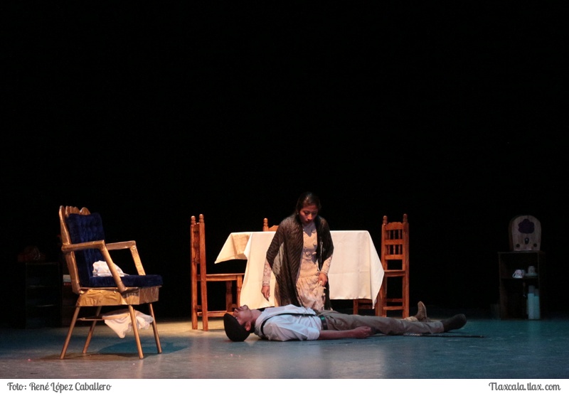 Obra de teatro &quot;La casa de Abad&quot; XI muestral estatal de teatro - Foto