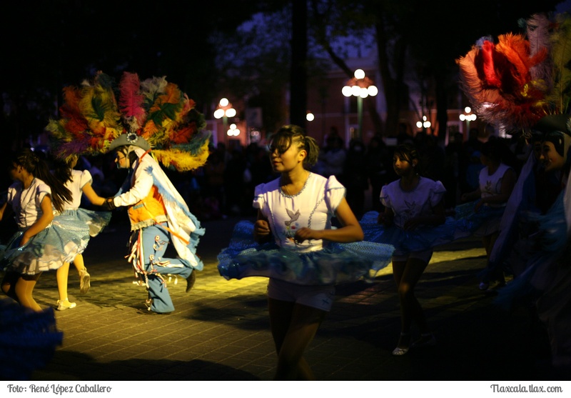 Camada palomas y jilgueros san tadeo huiloapan, Carmaval Tlaxcala 2016 - Foto