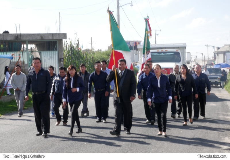 Desfile 16 de septiembre 2016, San Isidro Buensuceso - Foto