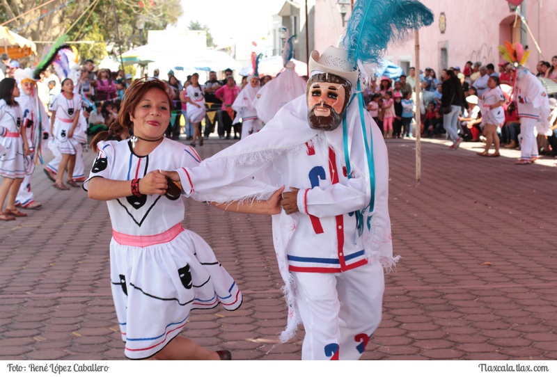 Camada nueva revelacin de Santiago Xochimilco en el remate de carnaval Ixtacuixtla 2016 - Foto