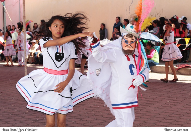 Camada nueva revelacin de Santiago Xochimilco en el remate de carnaval Ixtacuixtla 2016 - Foto