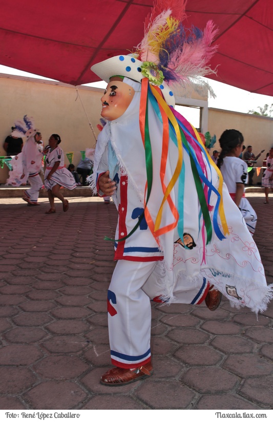 Camada nueva revelacin de Santiago Xochimilco en el remate de carnaval Ixtacuixtla 2016 - Foto