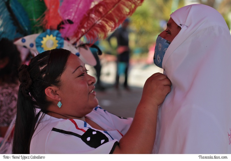 Camada nueva revelacin de Santiago Xochimilco en el remate de carnaval Ixtacuixtla 2016 - Foto