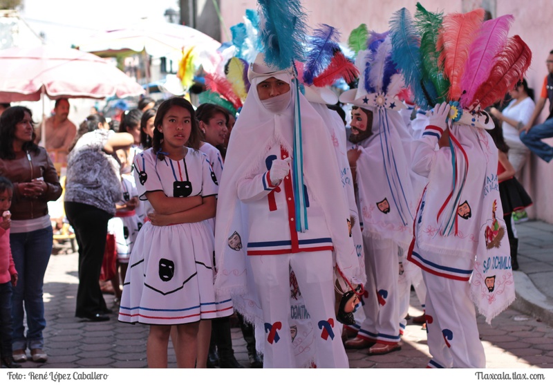 Camada nueva revelacin de Santiago Xochimilco en el remate de carnaval Ixtacuixtla 2016 - Foto