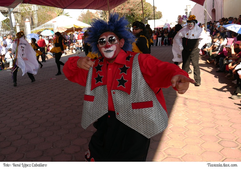 Camada Playboy de Santa Cruz Techachalco en el remate de carnaval Ixtacuixtla 2016 - Foto