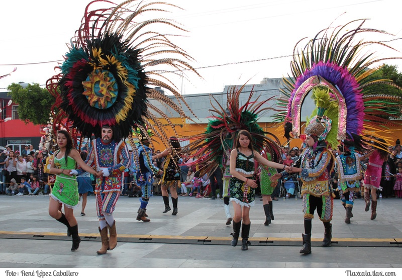 Camada de Yauhquemecan en el remate de Carnaval Xicohtzinco 2016 - Foto