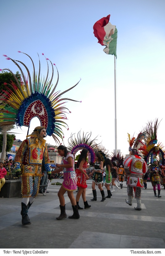 Camada de Yauhquemecan en el remate de Carnaval Xicohtzinco 2016 - Foto