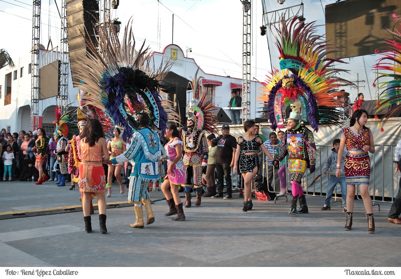 Camada de Yauhquemecan en el remate de Carnaval Xicohtzinco 2016 - Foto