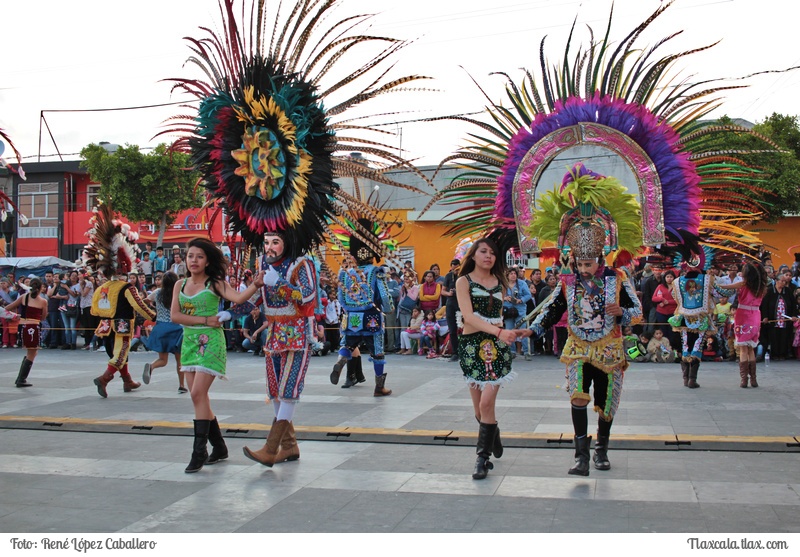 Camada de Yauhquemecan en el remate de Carnaval Xicohtzinco 2016 - Foto