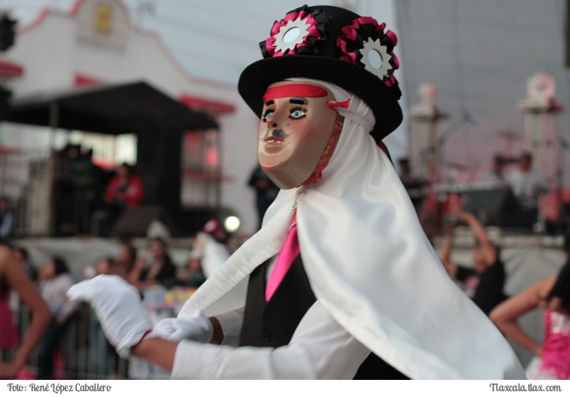 Camada nueva Ocotlan en el remate de Carnaval Xicohtzinco 2016 - Foto