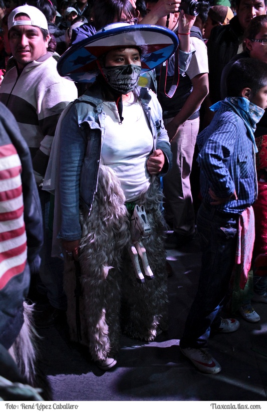 Chivarrudas en el remate de Carnaval Xicohtzinco 2016 - Foto