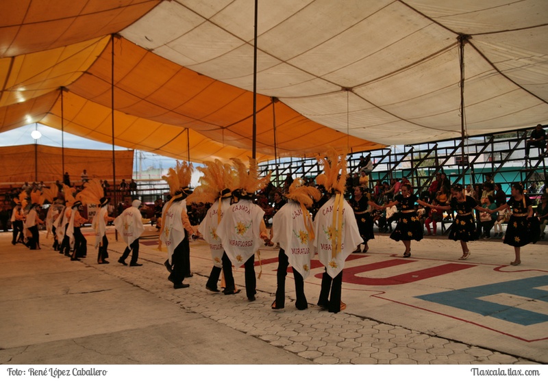 Camada Miraflores de Ocotln en el da del huehue Santa Ursula Zimatepec 2016 - Foto
