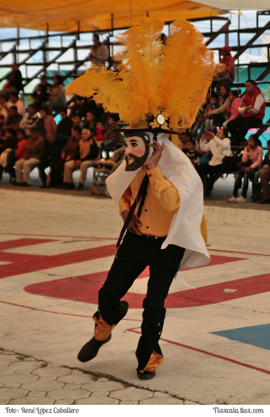 Camada Miraflores de Ocotln en el da del huehue Santa Ursula Zimatepec 2016 - Foto