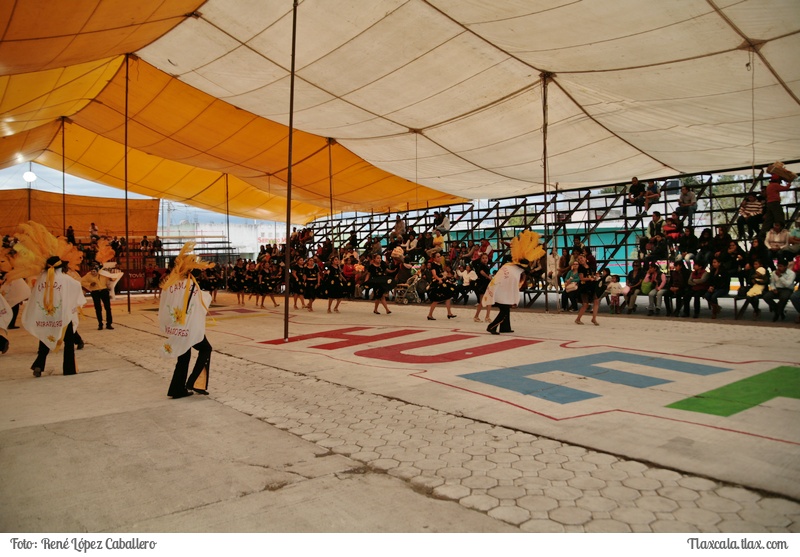 Camada Miraflores de Ocotln en el da del huehue Santa Ursula Zimatepec 2016 - Foto