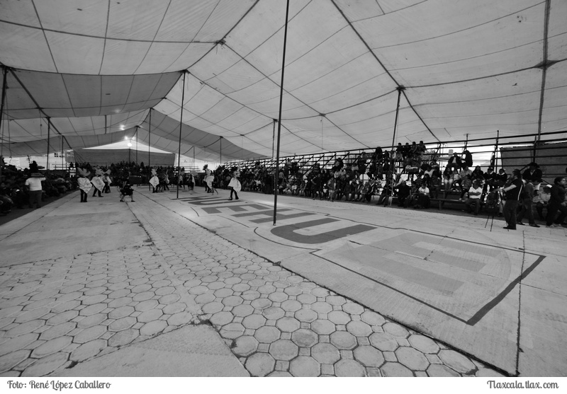 Camada Miraflores de Ocotln en el da del huehue Santa Ursula Zimatepec 2016 - Foto