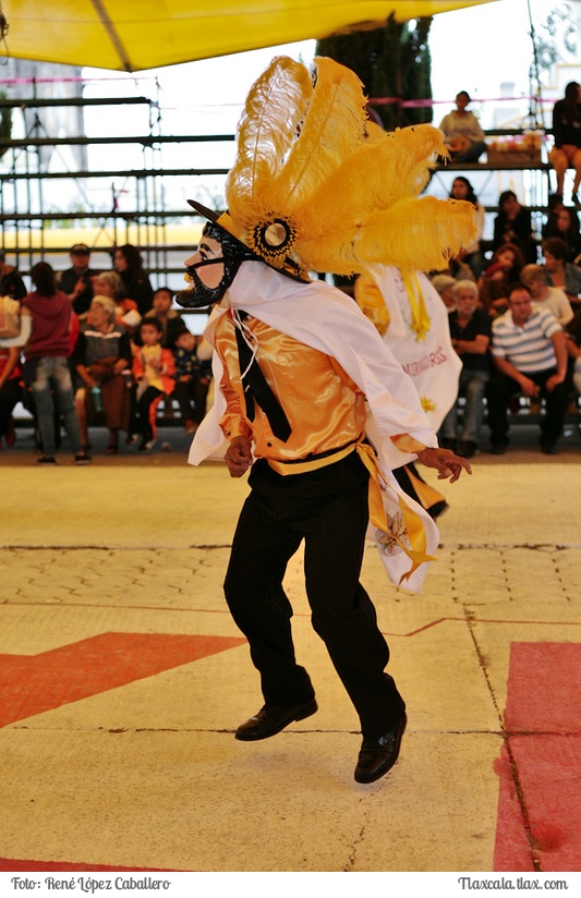 Camada Miraflores de Ocotln en el da del huehue Santa Ursula Zimatepec 2016 - Foto