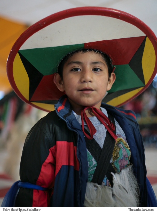 Chivarrudos de Zacatelco en el da del huehue Santa Ursula Zimatepec 2016 - Foto