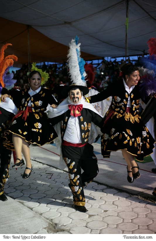 Camada Lucero de Santa Ana Chiautempan en el da del huehue Santa Ursula Zimatepec 2016 - Foto