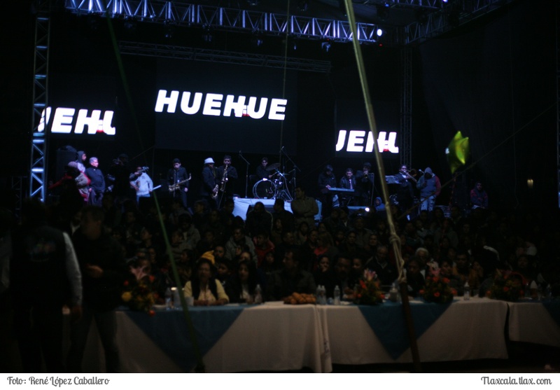 Camada Cuna del Huehue en el dia del huehue 2016, Santa Ursula Zimatepec - Foto