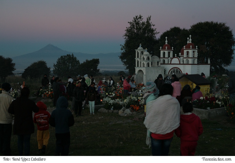 Da de muertos en San Isidro Buensuceso 2016 - Foto