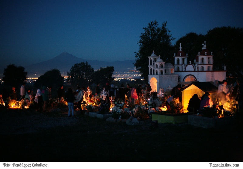 Da de muertos en San Isidro Buensuceso 2016 - Foto