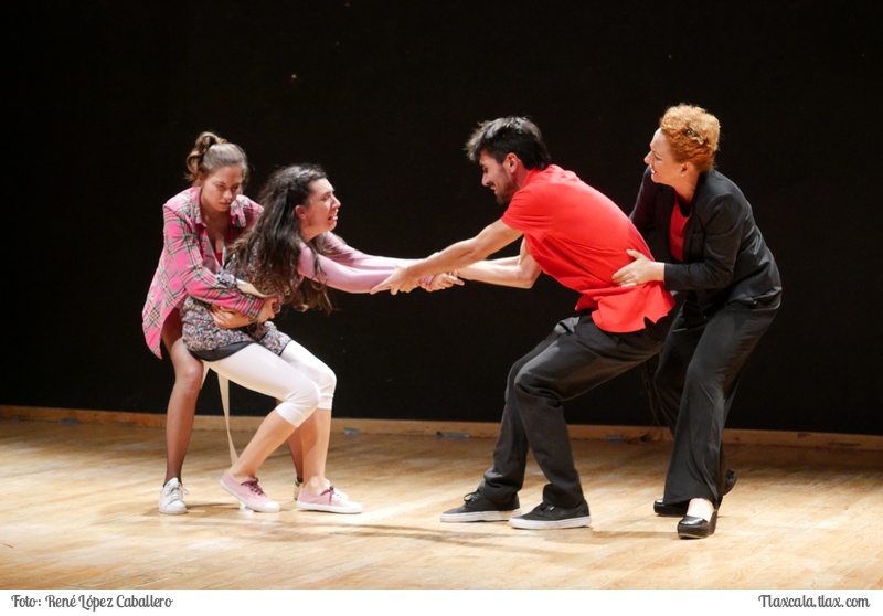 Obra de Teatro &quot;Romeo y Julieta una mirada distinta&quot; en el centro cultural la libertad de Apizaco - Foto