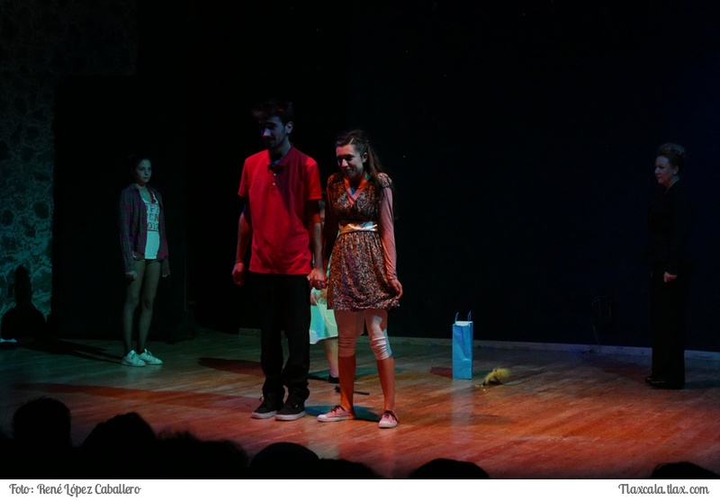 Obra de Teatro &quot;Romeo y Julieta una mirada distinta&quot; en el centro cultural la libertad de Apizaco - Foto