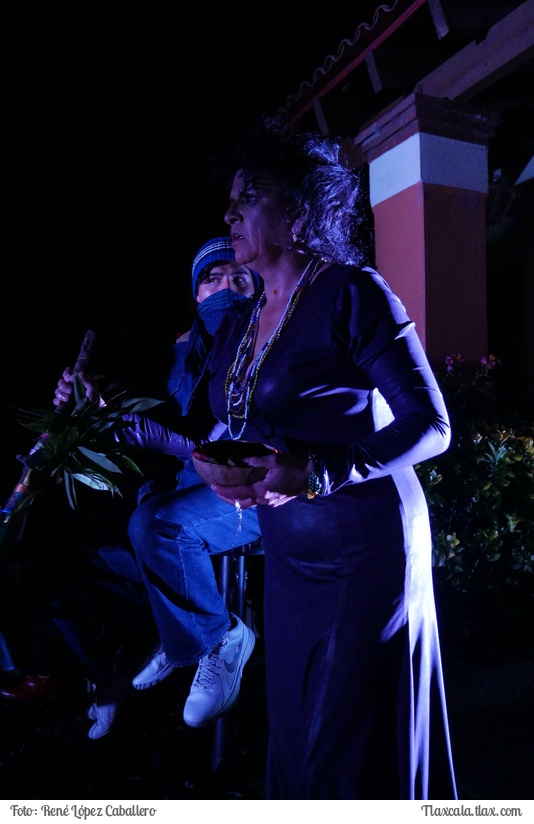 Obra de Teatro &quot;Medea en el espejo&quot; en el patio del centro cultural la libertad de Apizaco - Foto