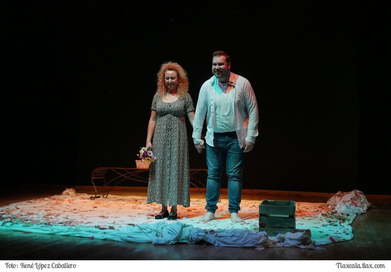 Obra de Teatro &quot;Dos&quot; en el centro cultural la libertad de Apizaco - Foto