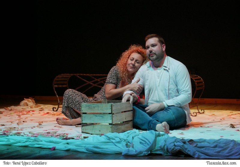 Obra de Teatro &quot;Dos&quot; en el centro cultural la libertad de Apizaco - Foto