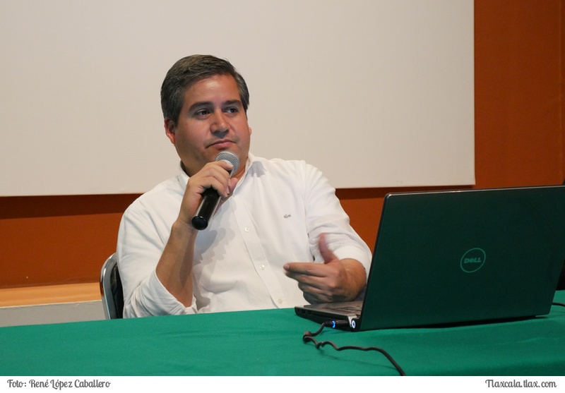 El archivo fotogrfico como materia prima para el arte / Daniel Alcal - Foto