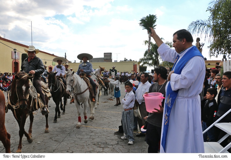 Desfile Guadalupano Tlaxco 2016 - Foto
