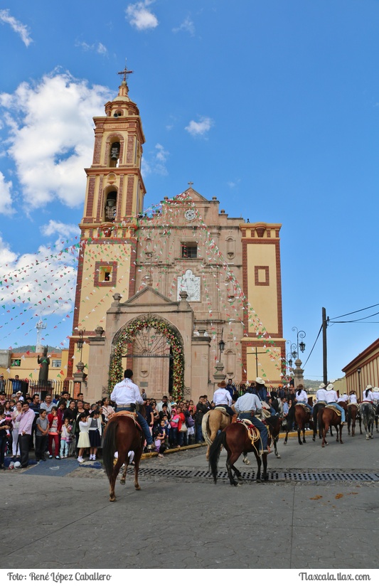 Desfile Guadalupano Tlaxco 2016 - Foto