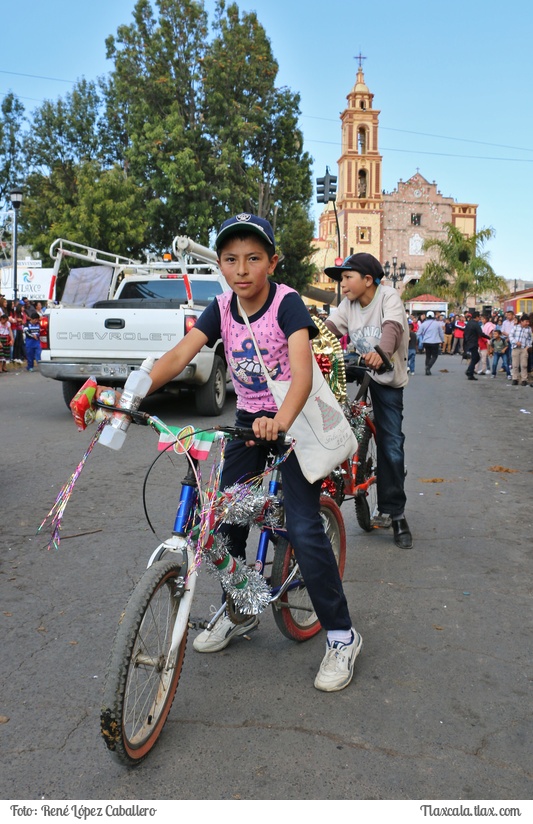 Desfile Guadalupano Tlaxco 2016 - Foto