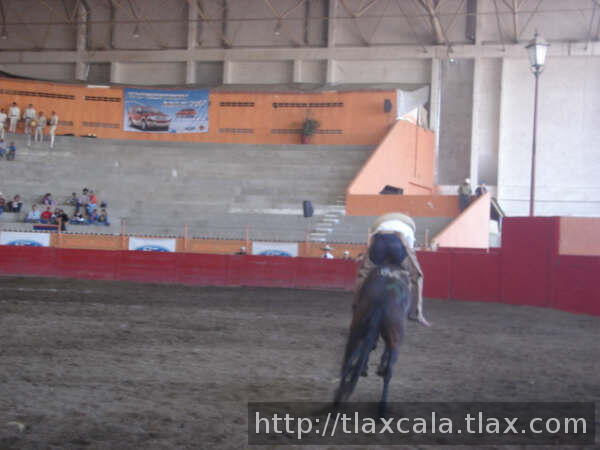 Raul macias aguantando