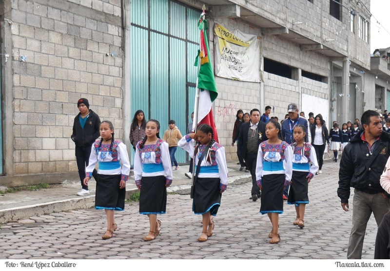 Desfile 16 de septiembre del 2018 San Isidro Buensuceso - Foto