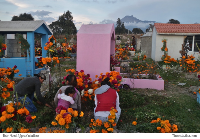 Dia de muertos en San Isidro Buensuceso 2018 - Foto