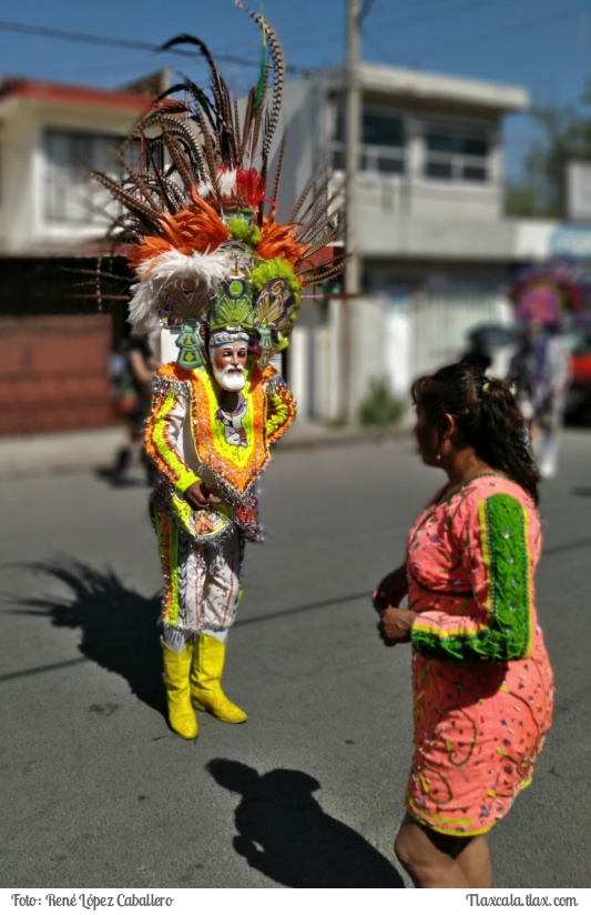 Camada &quot;Chalchitepec&quot; de Santa Anita Huiloac bailando en las calles de Apizaco - 5 de marzo del 2019 - Foto