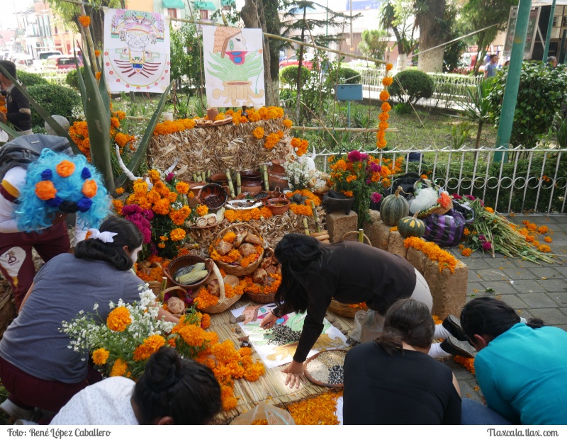 Concurso de ofrendas San Pablo Apetatitlan 2019 - Foto
