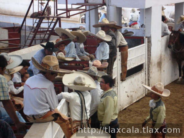En plena accion en los cajones de Aapaseo el grande guanajuato