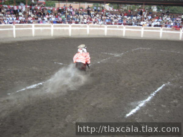 Feria de escaramuzas Tlaxco 2007 - Foto