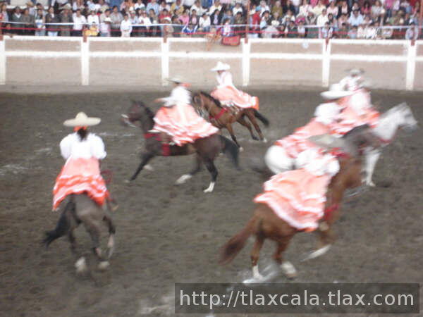 Feria de escaramuzas Tlaxco 2007 - Foto