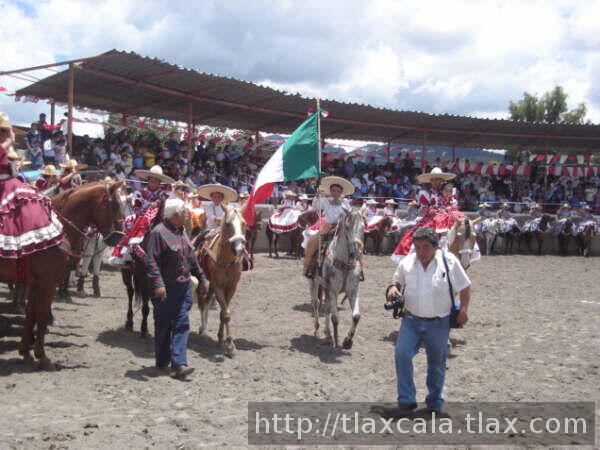 Feria de escaramuzas Tlaxco 2007 - Foto