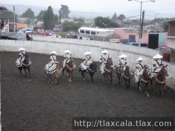 Feria de escaramuzas Tlaxco 2007 - Foto