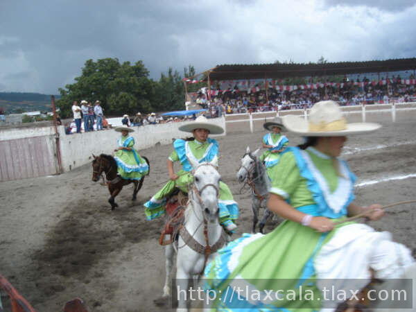 Feria de escaramuzas Tlaxco 2007 - Foto