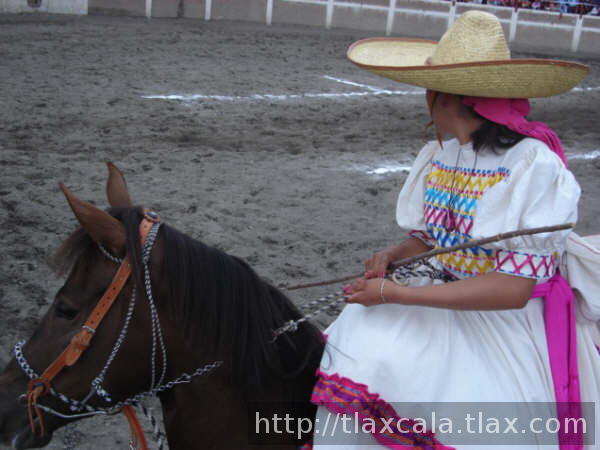 Feria de escaramuzas Tlaxco 2007 - Foto